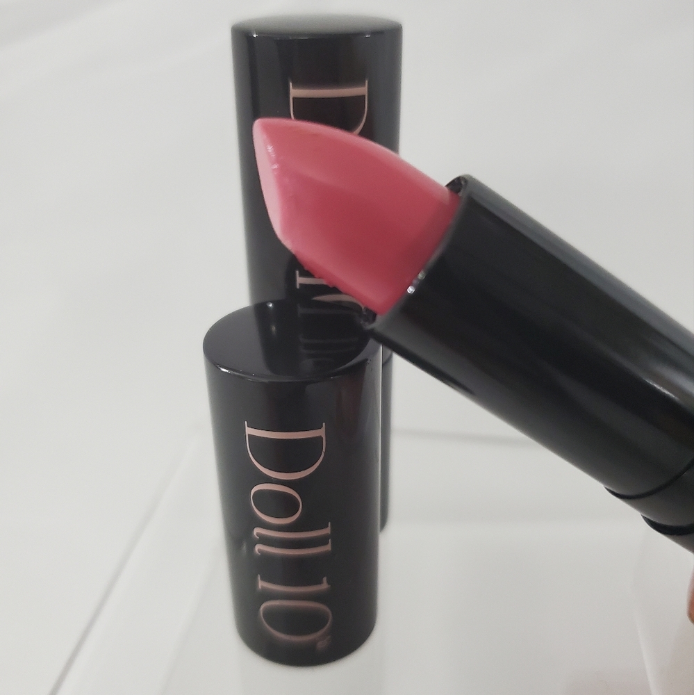 DOLL VAULT 💋 ROUGH LIPSTICK - Picture 2 of 10